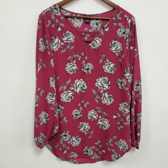 Torrid Womens Floral Georgette Keyhole‎ Neck Top Size 1X Pink Flowy Fairy Grunge - Picture 1 of 12